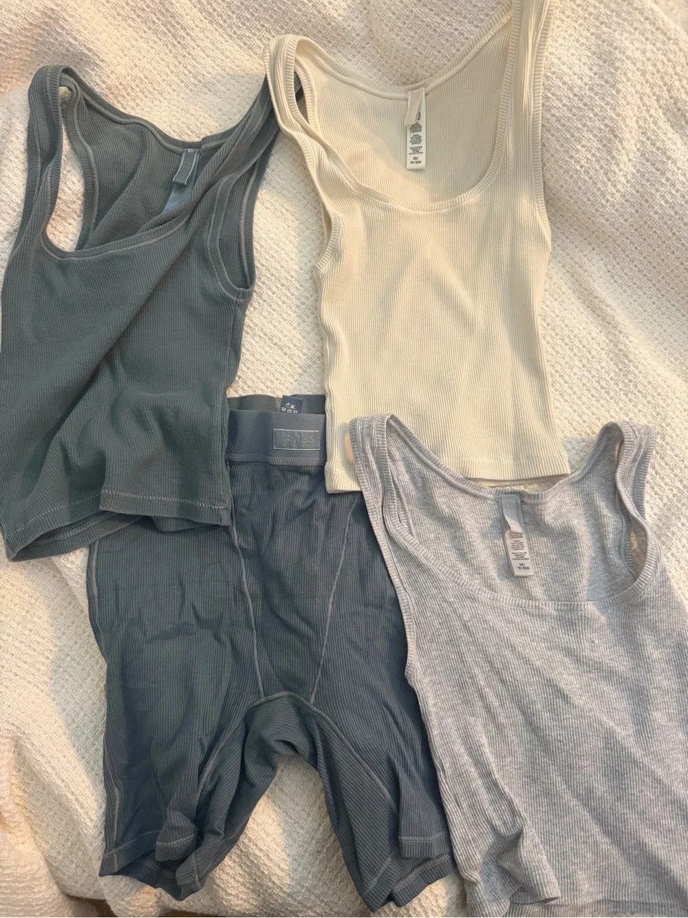 SKIMS bundle 3 ribbed tanks and biker shorts